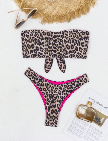 
						Costum de baie SHEIN, animal print