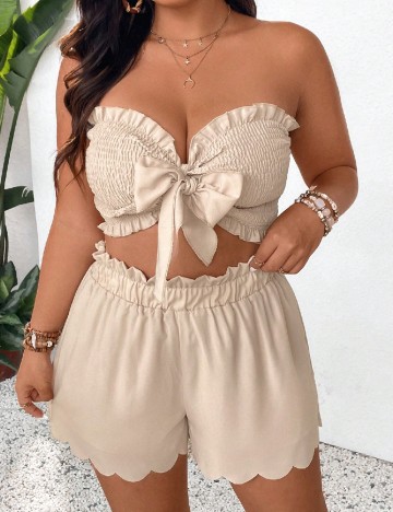 
						Compleu SHEIN CURVE, crem