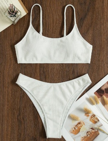 
						Costum de baie SHEIN, alb