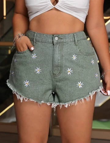 Pantaloni scurti SHEIN CURVE, verde