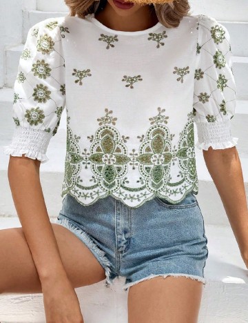 
						Top SHEIN CURVE, alb