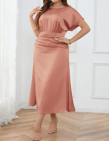 
						Rochie lunga SHEIN CURVE, roz pudra