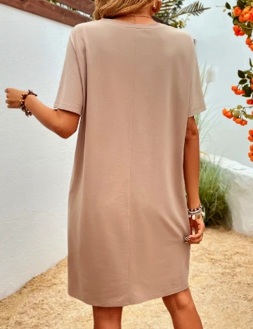 Rochie scurta Emery Rose, maro