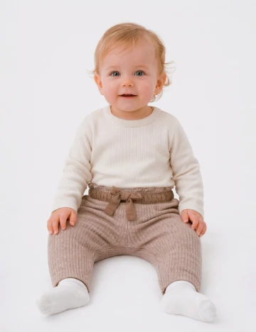 Pantaloni Zara, maro