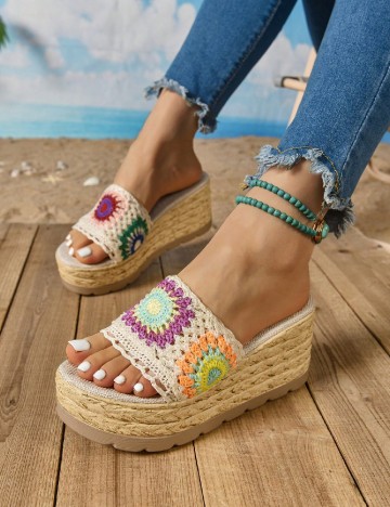 
						Saboti SHEIN, mix culori