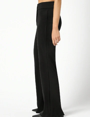 Pantaloni SHEIN, negru