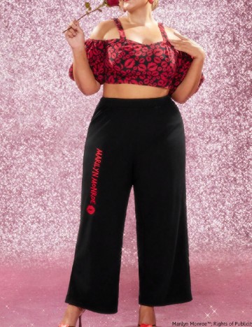 
						Compleu SHEIN CURVE, negru/rosu