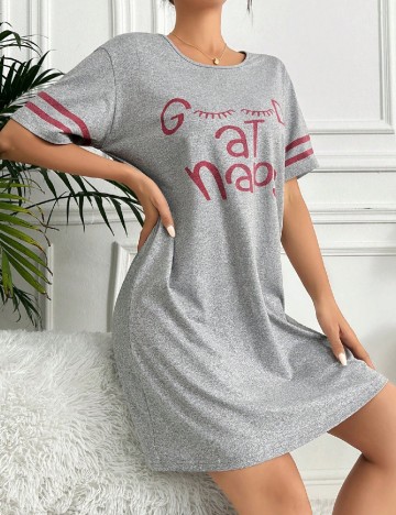 
						Rochie de noapte SHEIN, gri