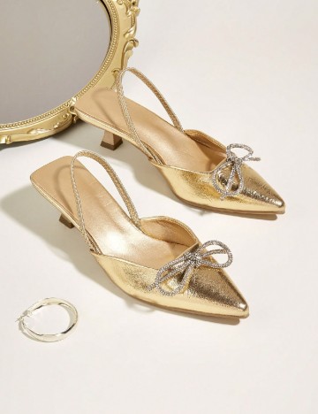 
						Pantofi SHEIN, auriu