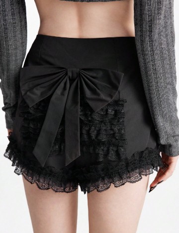 Pantaloni scurti Romwe, negru