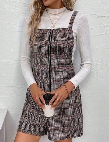 
						Salopeta SHEIN, maro