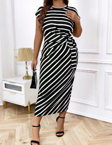 Rochie medie SHEIN CURVE, negru/alb