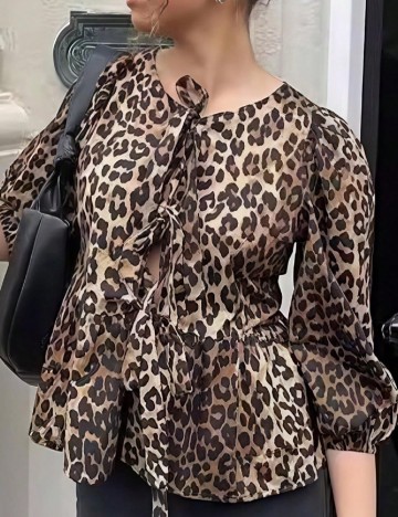 
						Bluza SHEIN, animal print