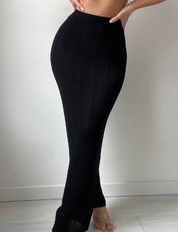 
						Fusta de plaja SHEIN, negru