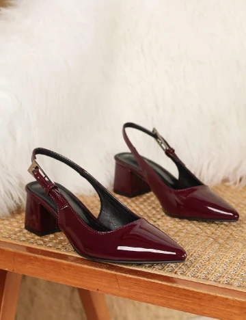 Pantofi SHEIN, visiniu