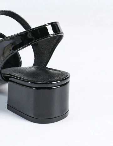 Pantofi SHEIN, negru