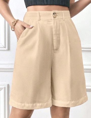 
						Pantaloni scurti SHEIN, crem