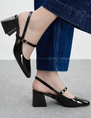 Pantofi SHEIN, negru