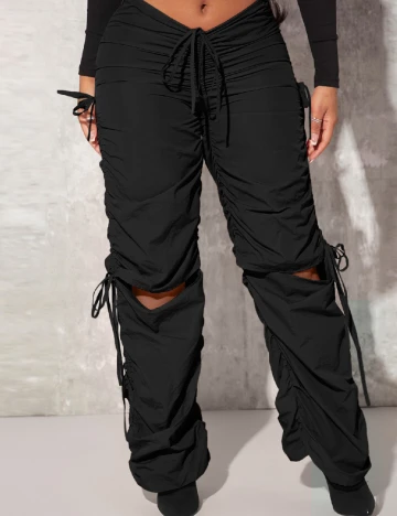 Pantaloni SHEIN, negru