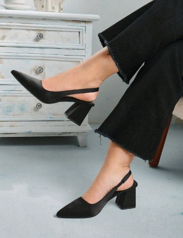 Pantofi Cuccoo, negru