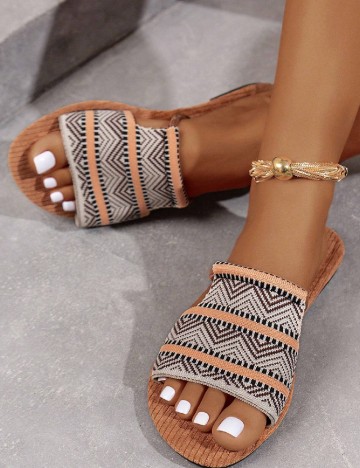 Slapi SHEIN, mix culori