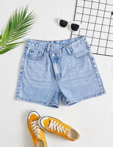 Pantaloni scurti SHEIN, albastru