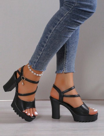 
						Sandale SHEIN, negru