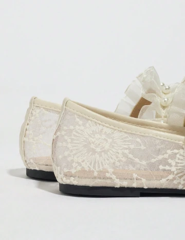 Balerini SHEIN, crem