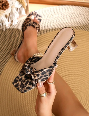Saboti SHEIN, animal print