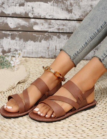 
						Sandale SHEIN, maro
