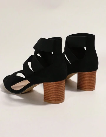 Pantofi SHEIN, negru