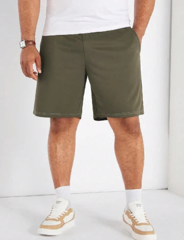 Pantaloni scurti SHEIN Plus Size Men, verde