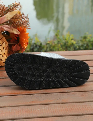 Slapi SHEIN, argintiu