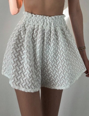 
						Pantaloni scurti SHEIN, alb