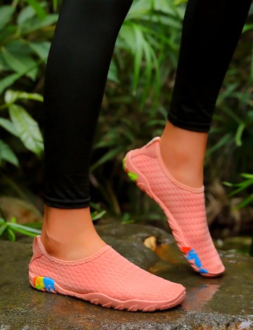 Adidasi de drumetie SHEIN, corai