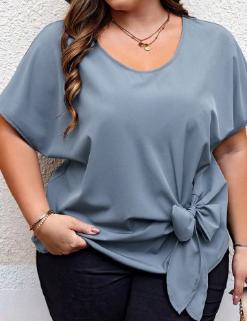 
						Bluza SHEIN CURVE, albastru