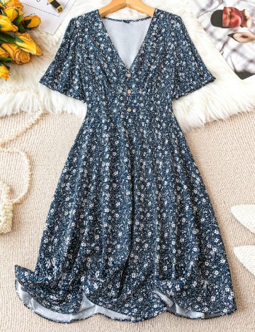 
						Rochie medie SHEIN CURVE, floral print