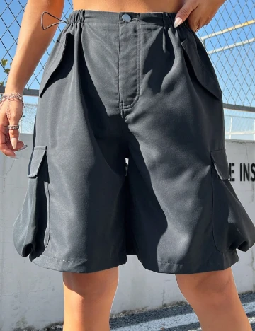 Pantaloni scurti SHEIN, gri