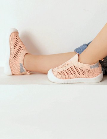 Adidasi Shein Kids, corai