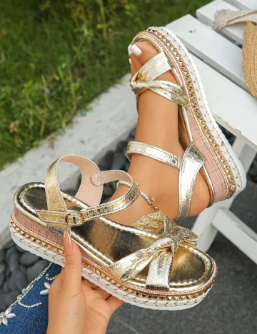 Sandale SHEIN, auriu