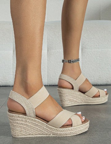 Sandale SHEIN, crem