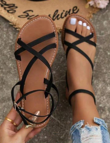
						Sandale SHEIN, negru