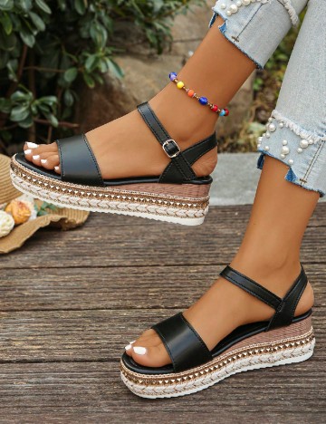 
						Sandale SHEIN, negru