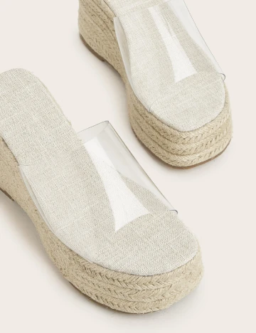 Saboti SHEIN, transparent