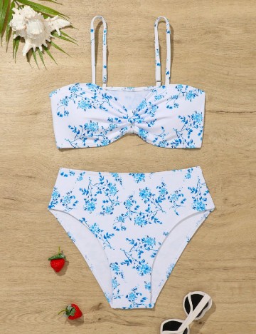 
						Costum de baie Shein Kids, alb