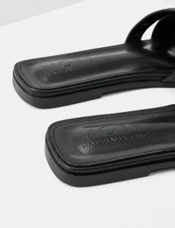 Slapi MOTF, alb/negru