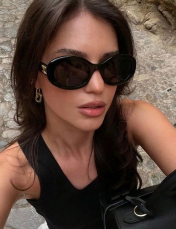 
						Ochelari de soare SHEIN, negru