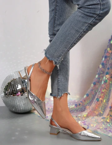 Pantofi SHEIN, argintiu