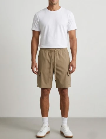 Pantaloni scurti SHEIN, kaki