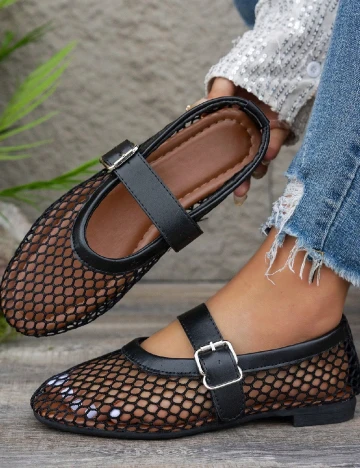 Pantofi SHEIN, negru